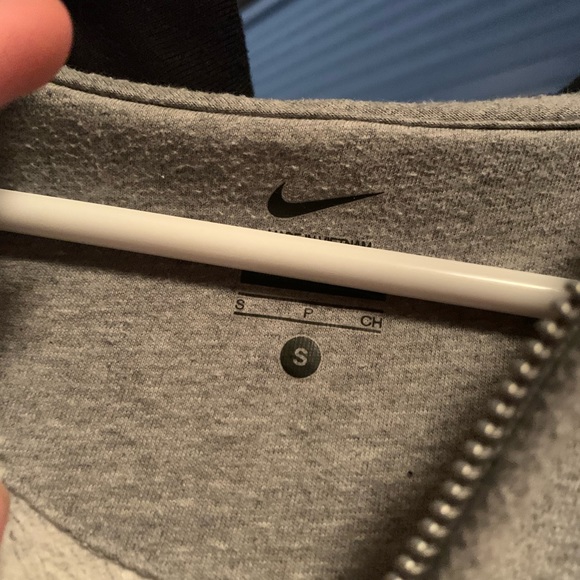 NIKE IOWA ZIP UP SWEATSHIRT - Picture 2 of 2